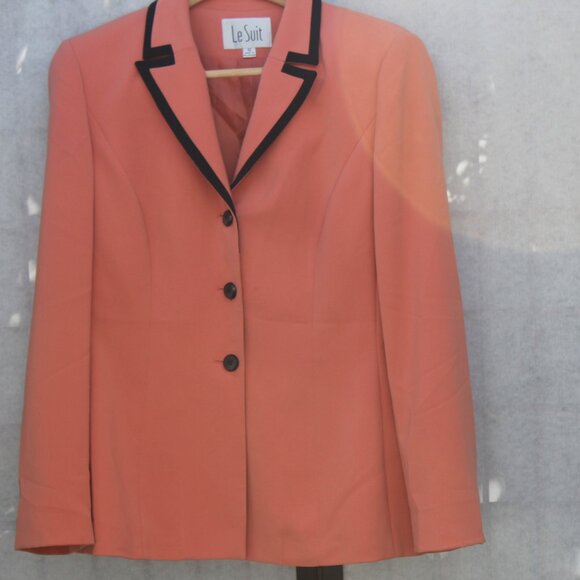 Le Suit women's Blazer with Dark Buttons size 10 - Picture 1 of 6